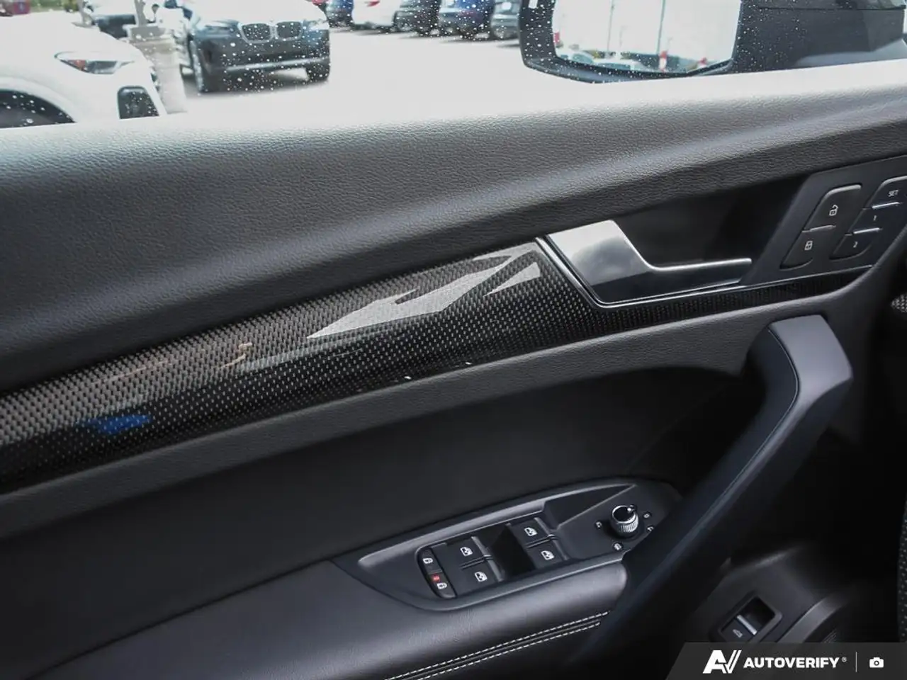 Audi SQ5 - Image 8