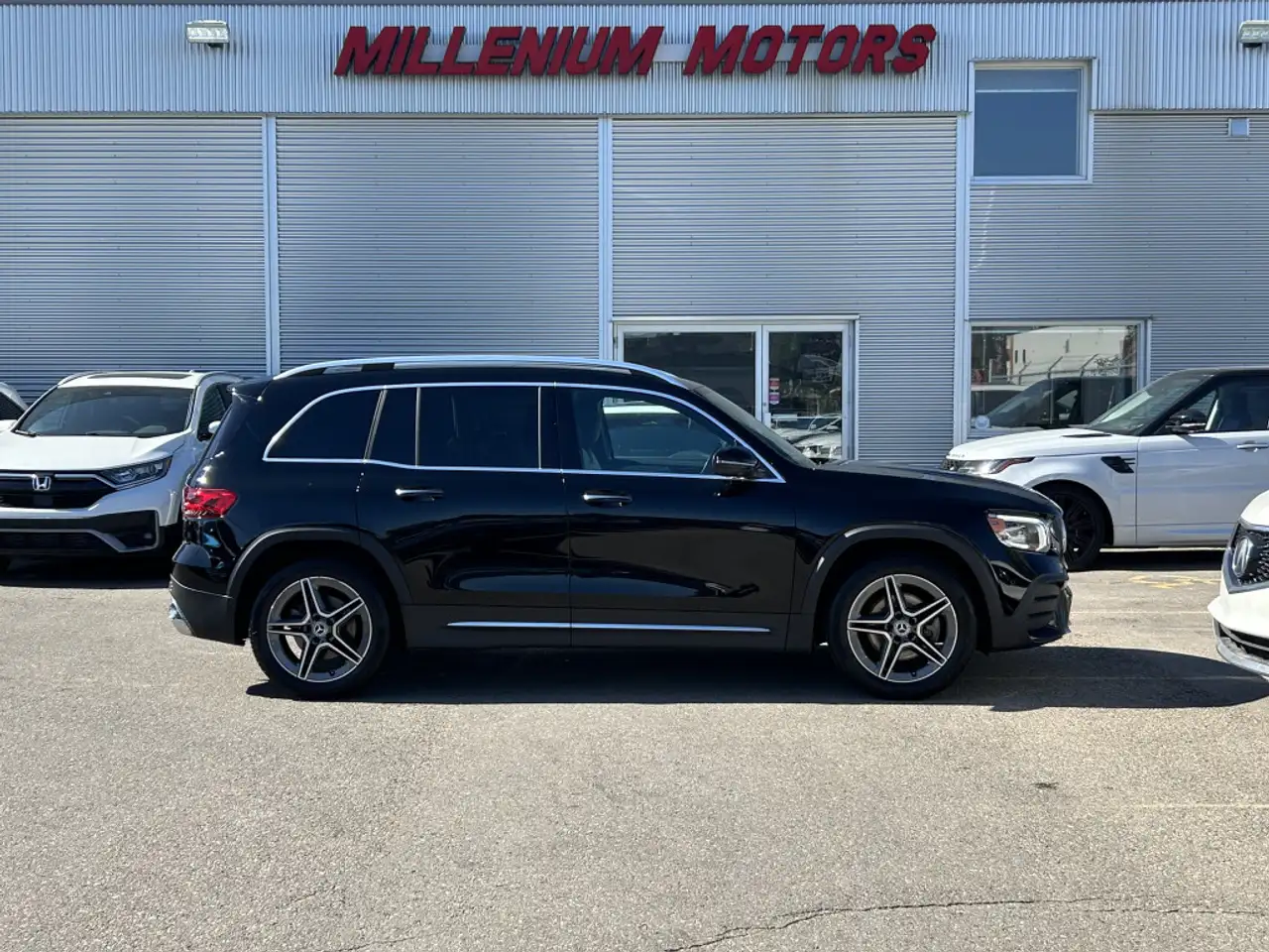 Mercedes-Benz GLB - Image 4