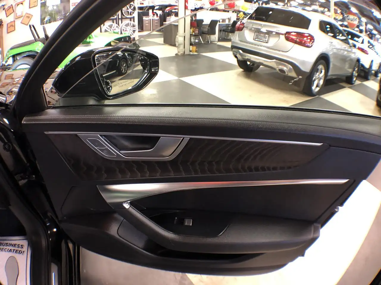 Audi A6 - Image 35