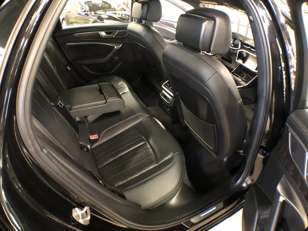 Audi A6 - Image 31