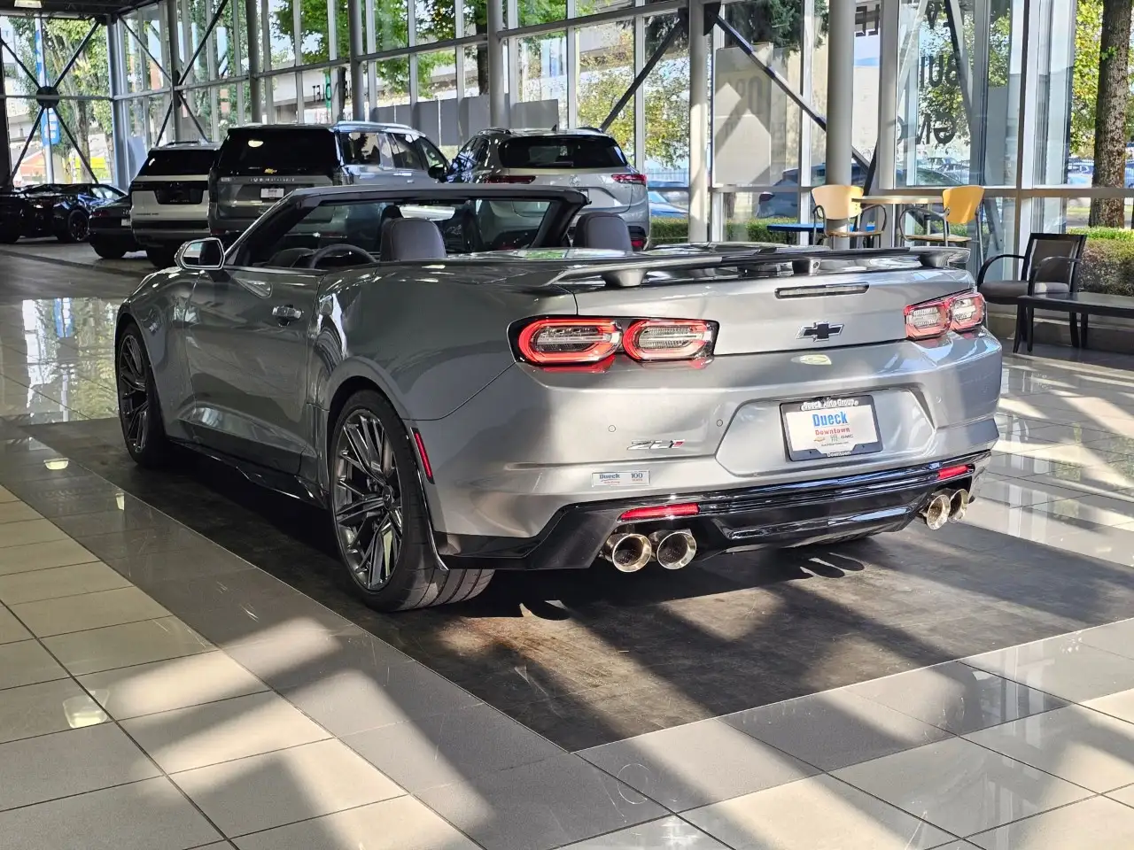 Chevrolet Camaro - Image 7