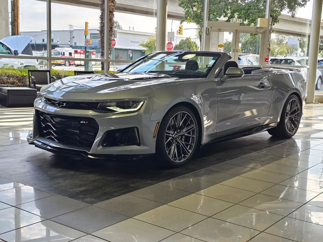 Chevrolet Camaro - Image 3