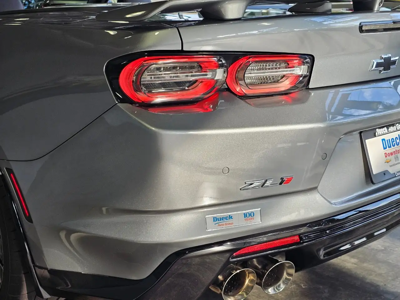 Chevrolet Camaro - Image 6
