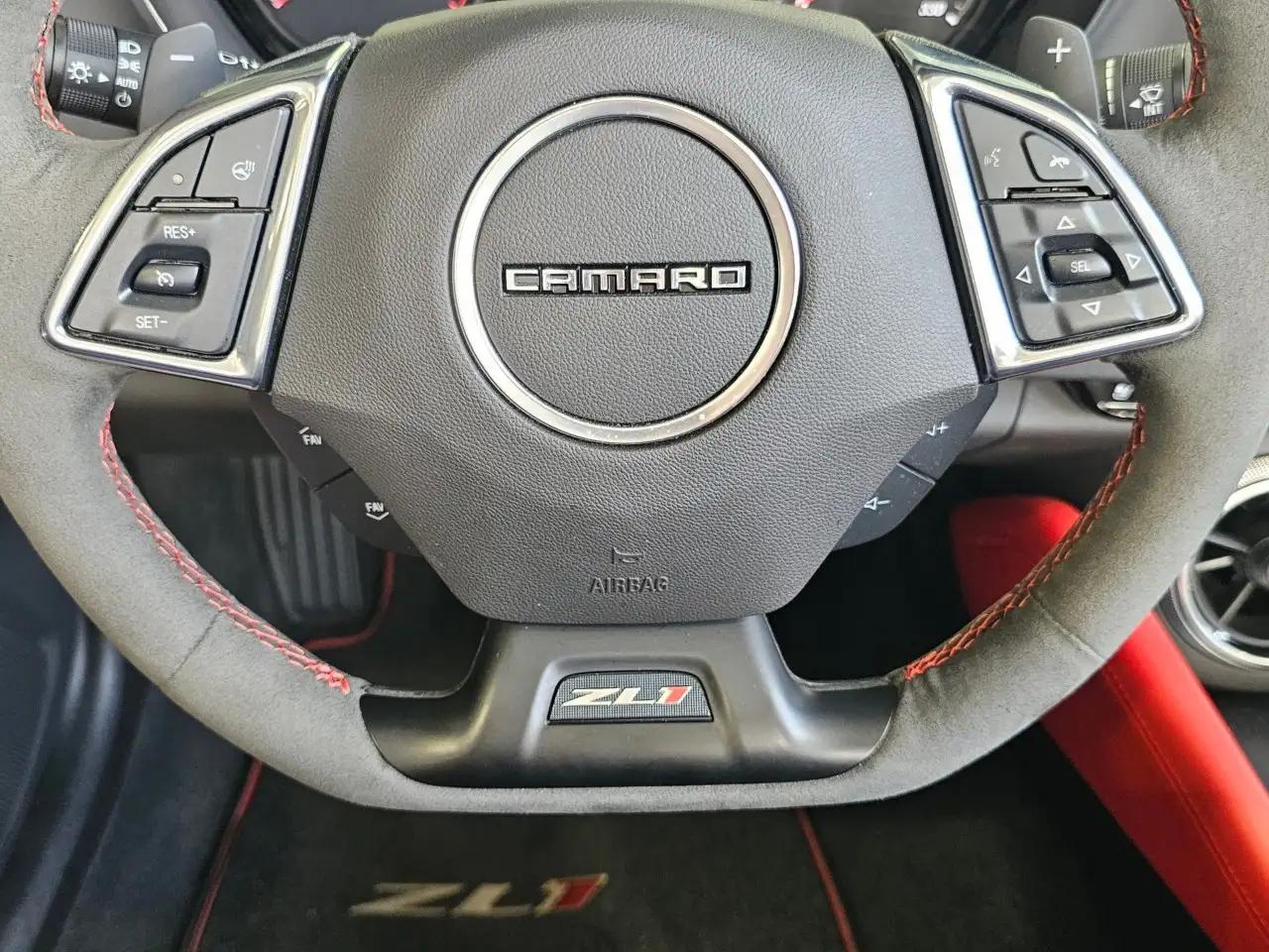 Chevrolet Camaro - Image 41