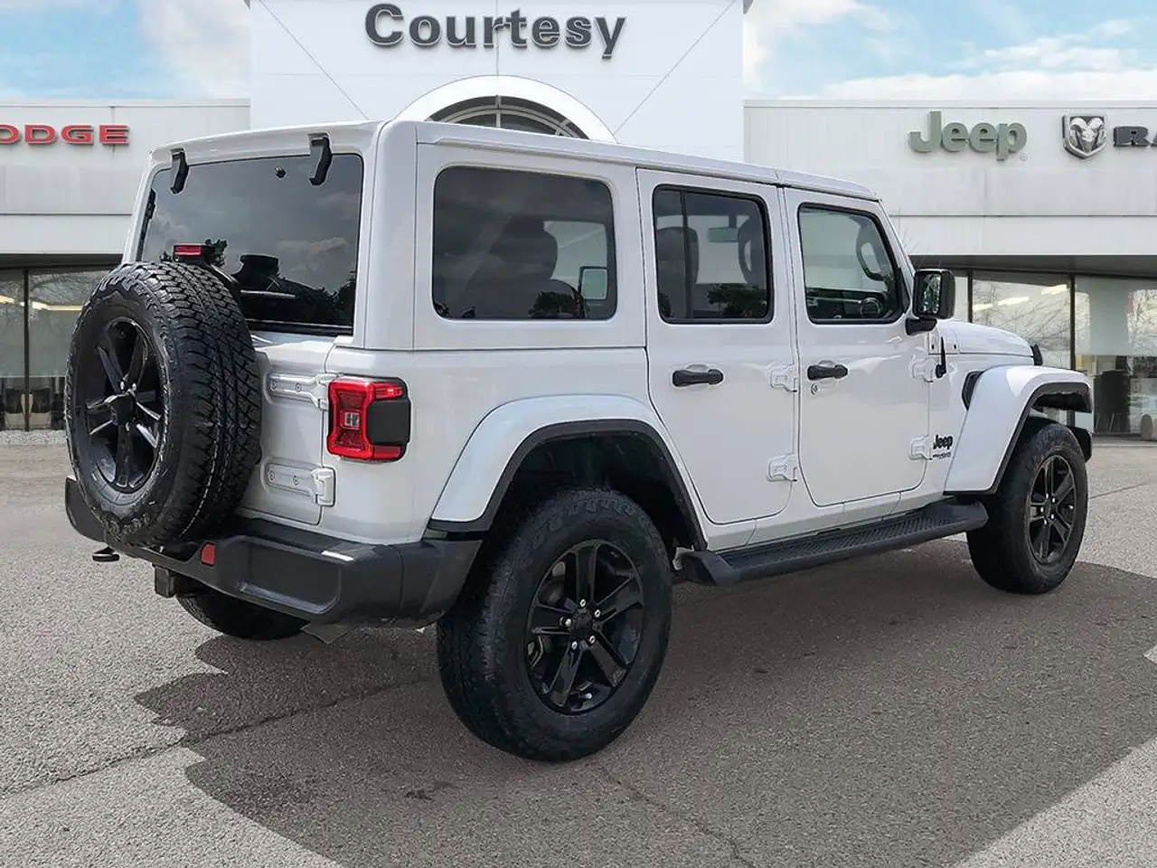 Jeep Wrangler - Image 6
