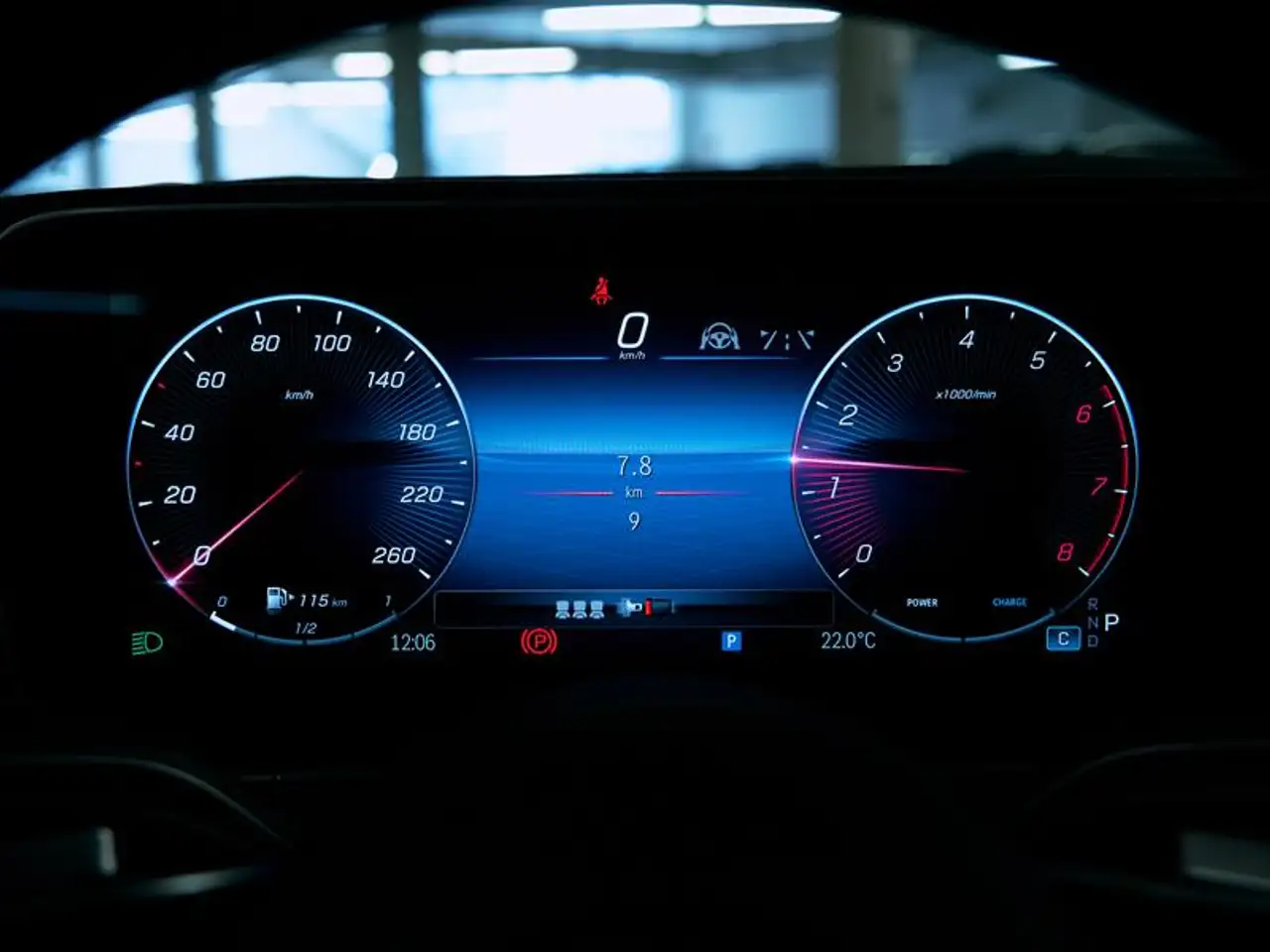 Mercedes-Benz GLE - Image 42