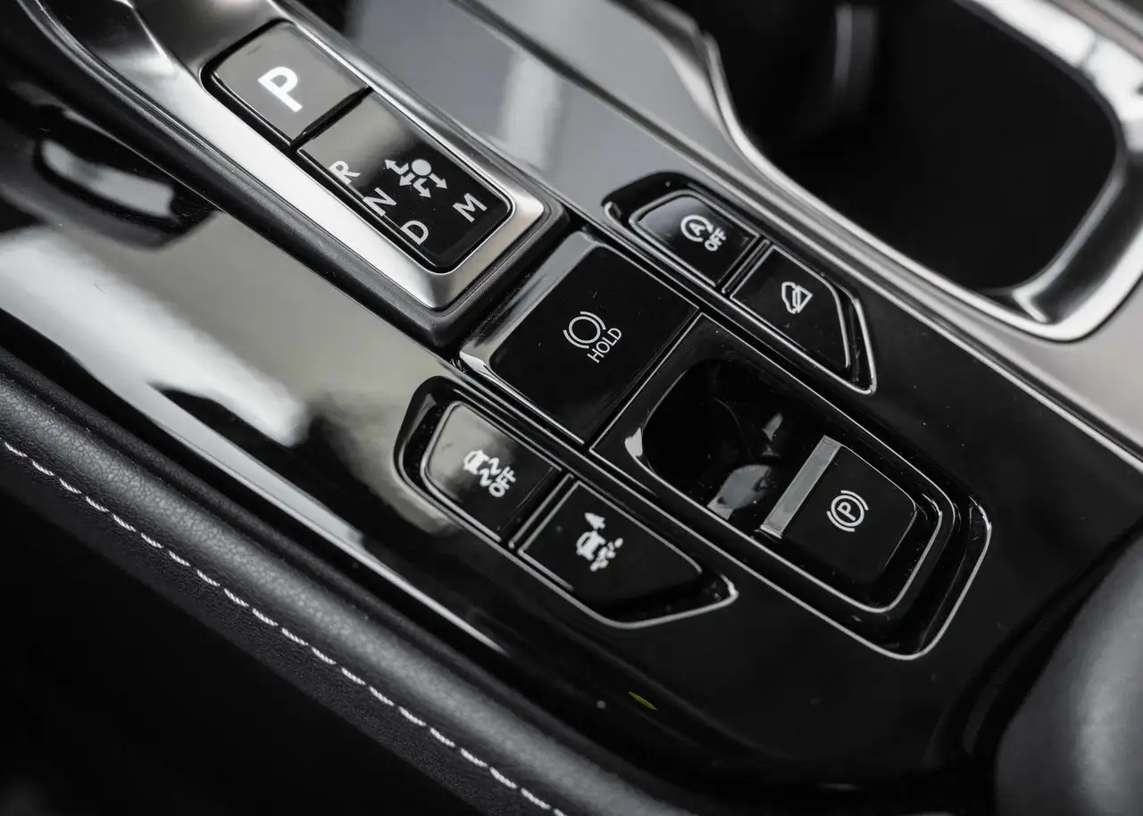 Lexus NX 350 - Image 26