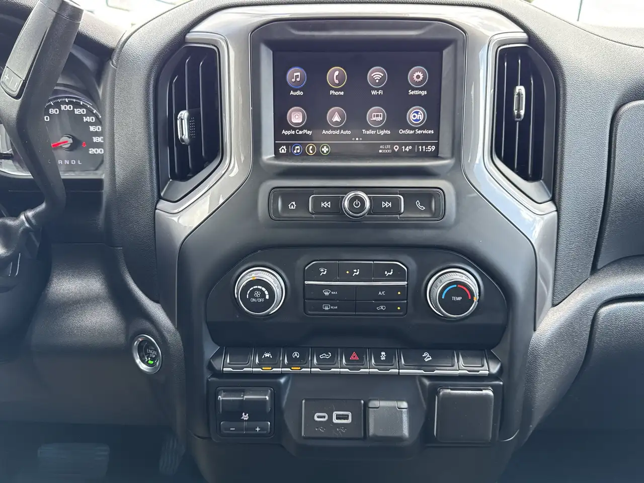 Chevrolet Silverado 1500 - Image 25