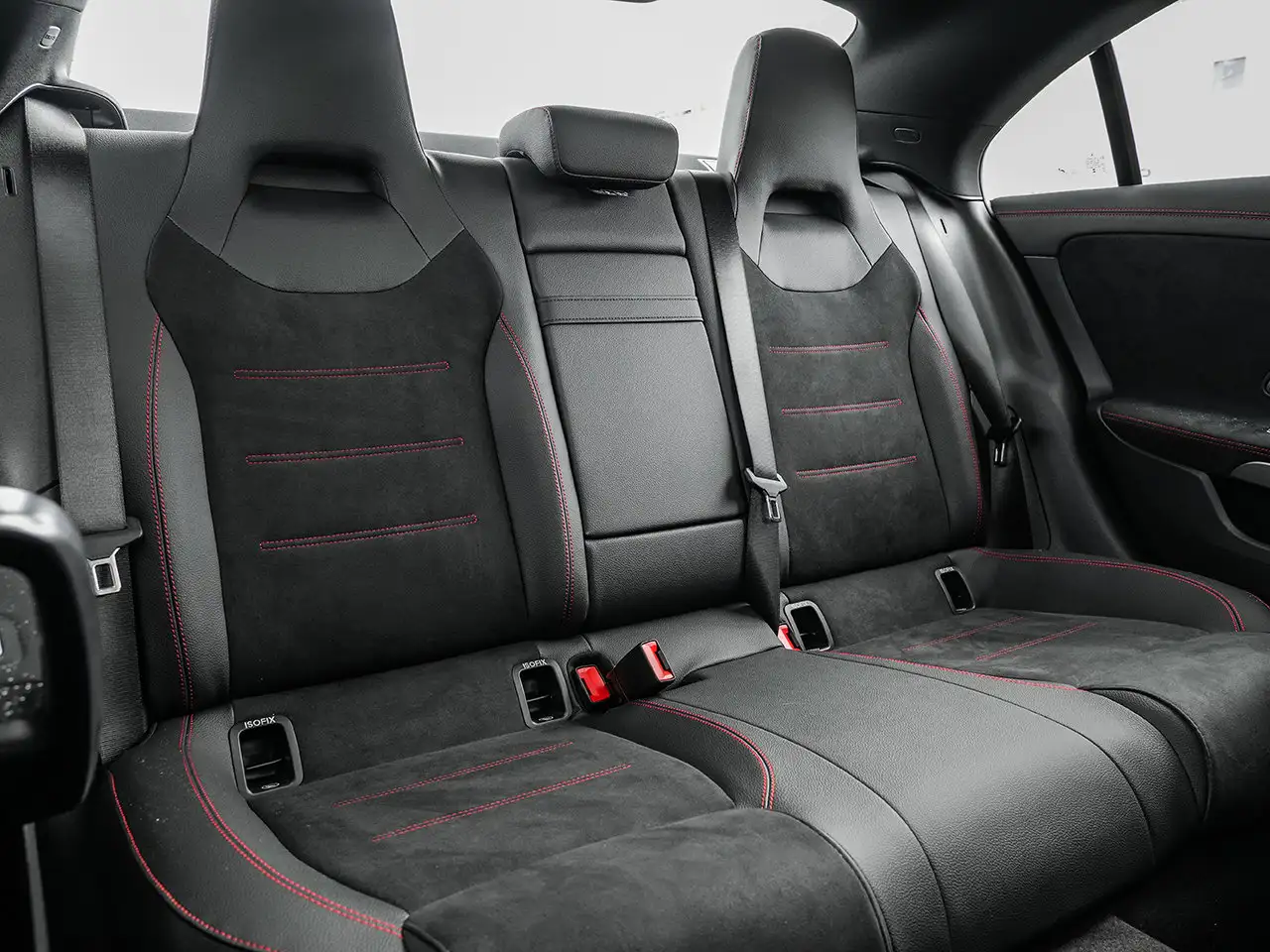 Mercedes-Benz CLA - Image 16