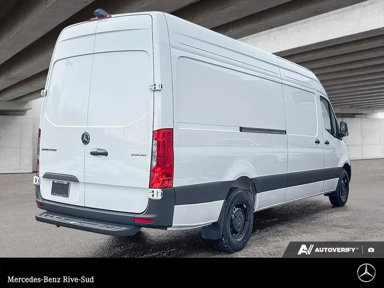 Mercedes-Benz Sprinter - Image 5