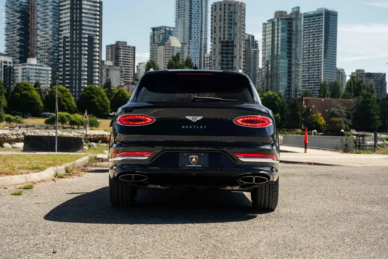 Bentley Bentayga - Image 6