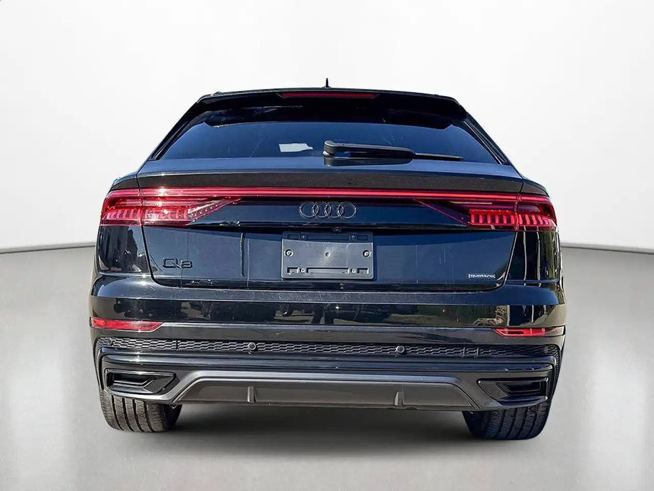 Audi Q8 - Image 5