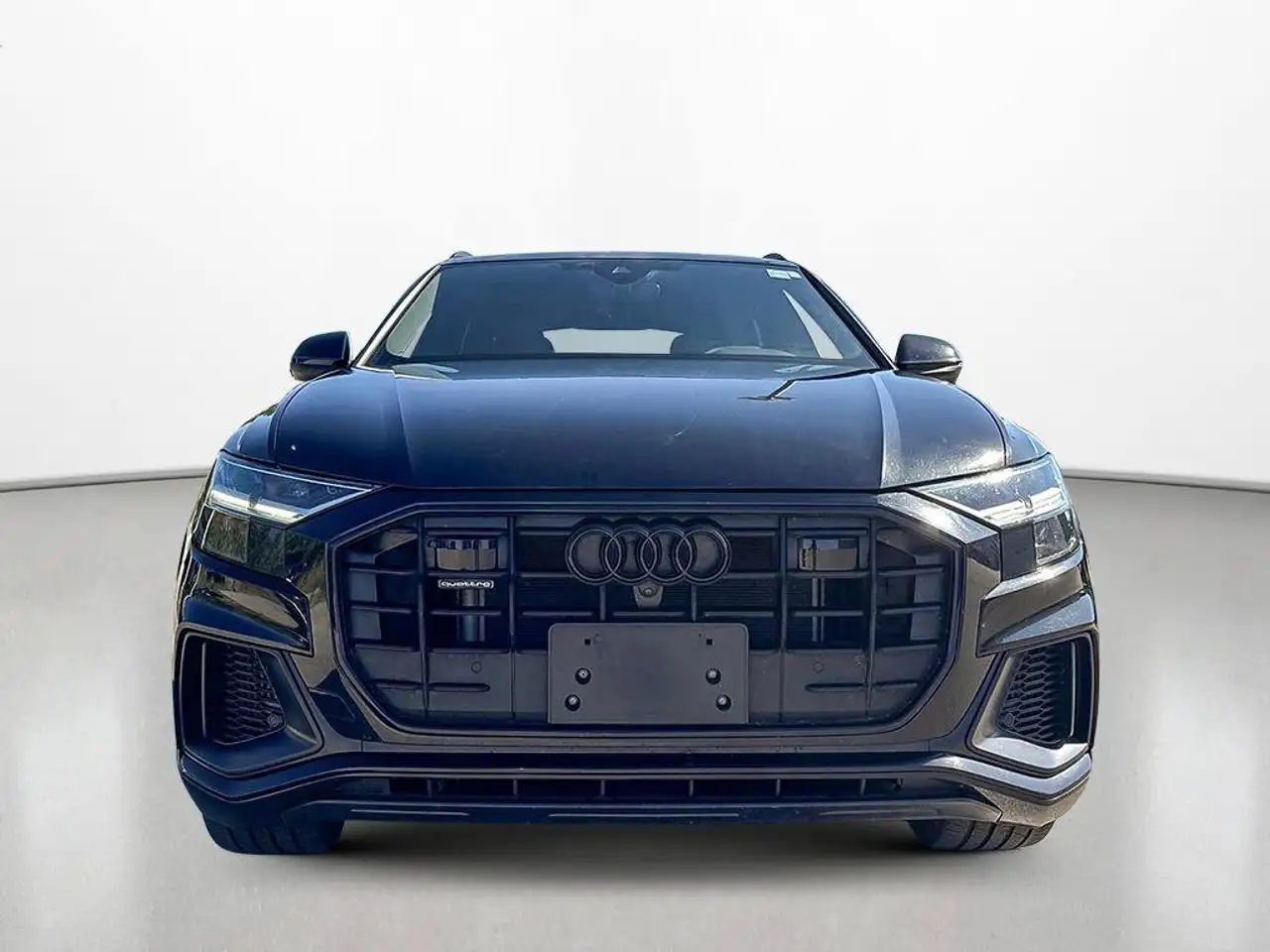 Audi Q8 - Image 9