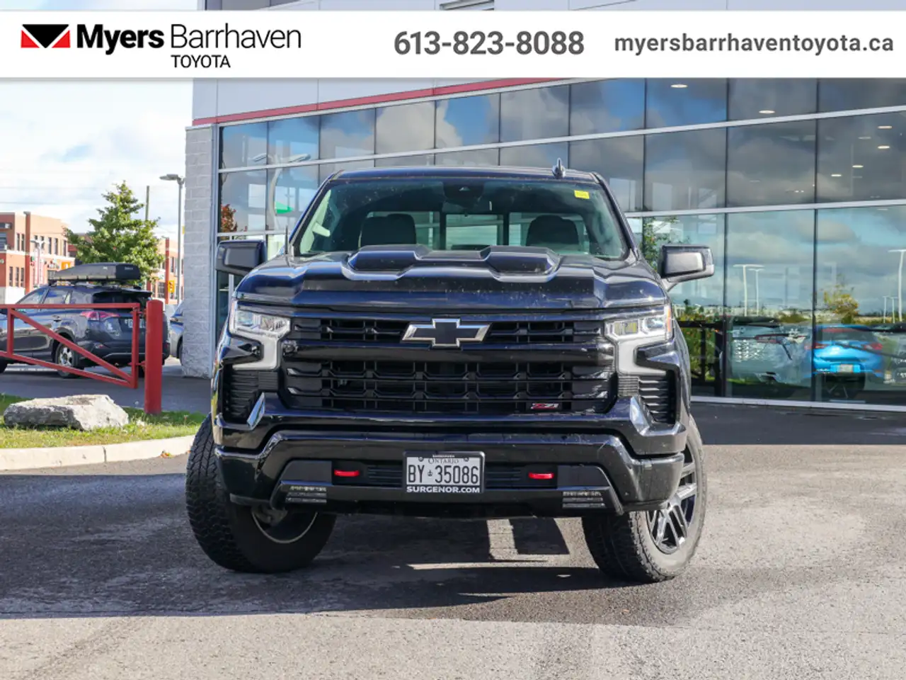 Chevrolet Silverado 1500 - Image 2