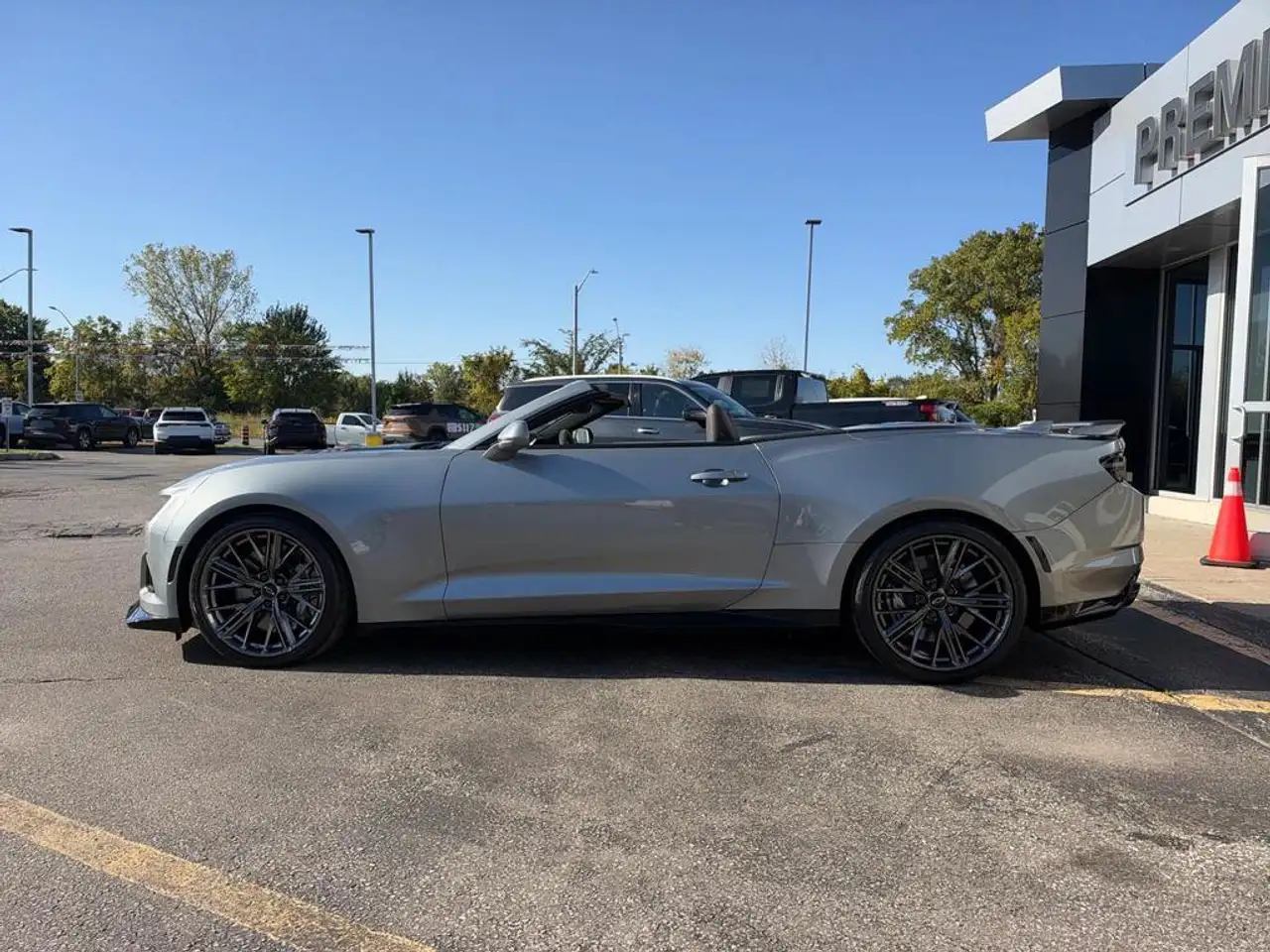 Chevrolet Camaro - Image 3