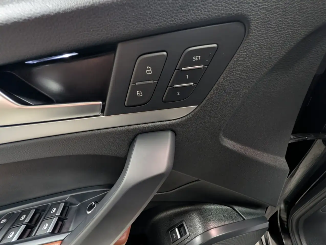 Audi Q5 - Image 12