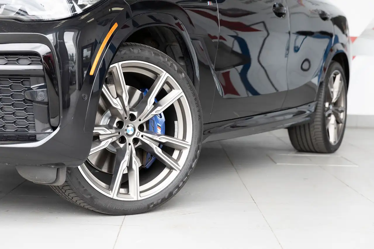 BMW X6 - Image 2