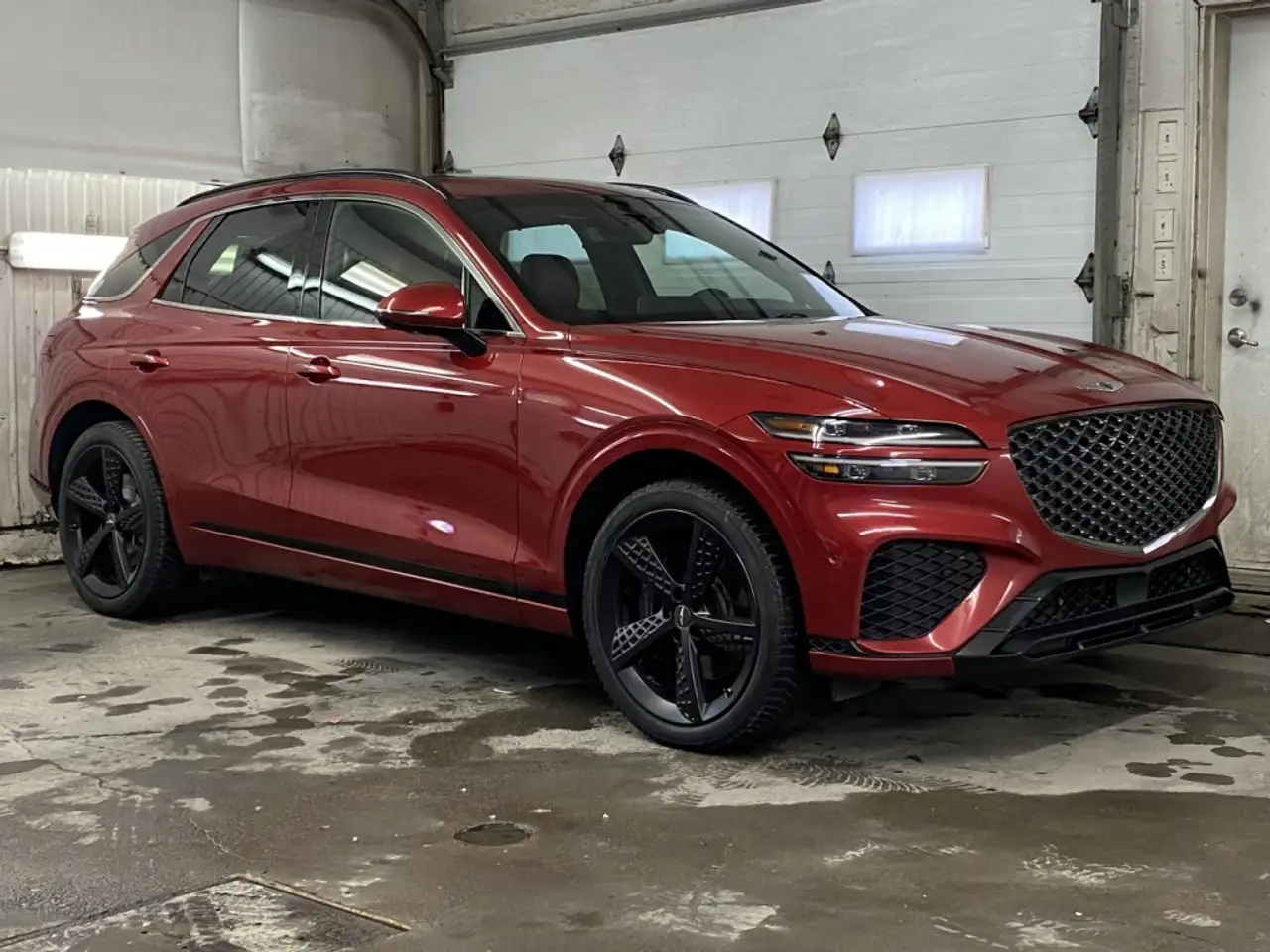 Genesis GV70 - Image 9