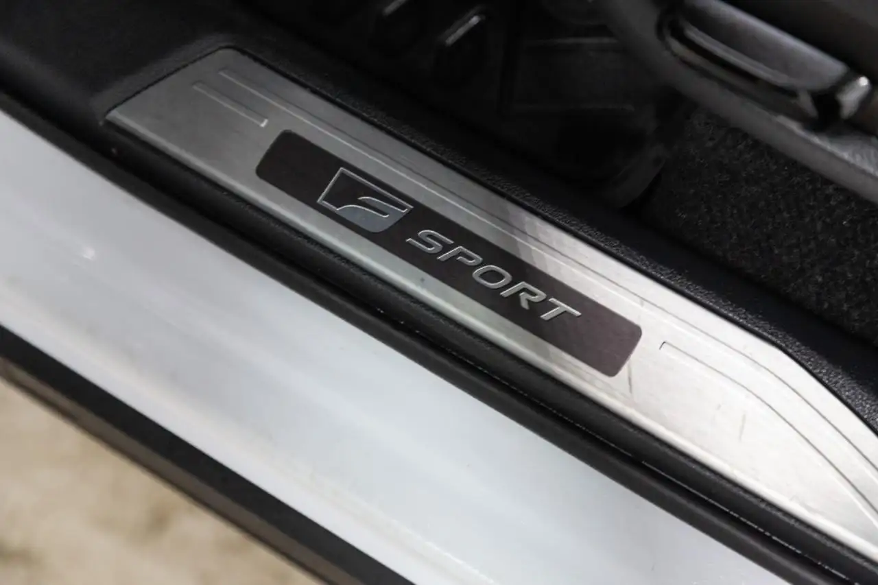 Lexus NX 350 - Image 24