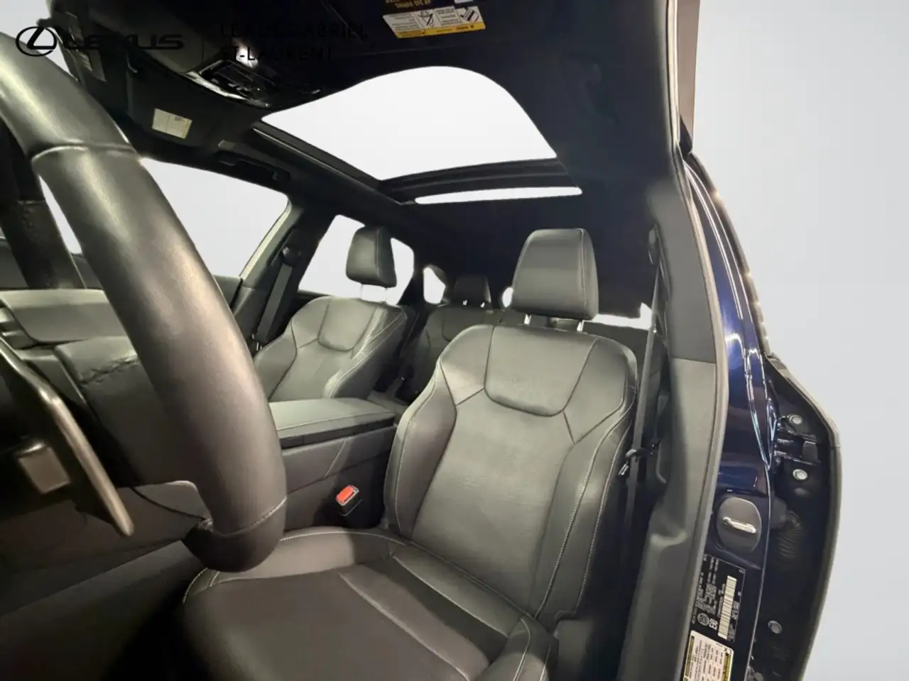 Lexus RX 350 - Image 13