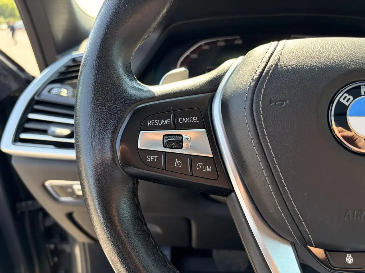 BMW X5 - Image 14