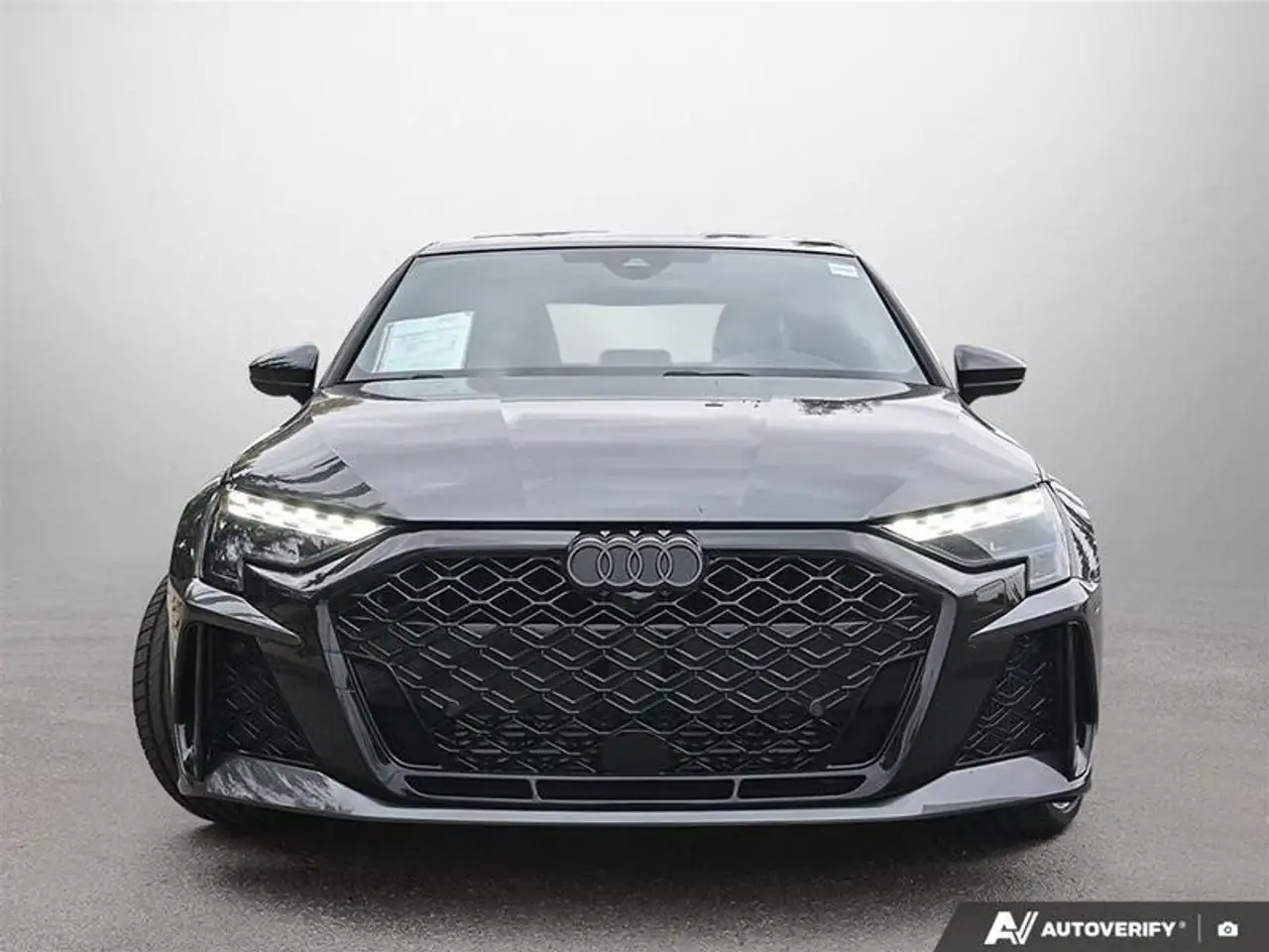 Audi RS3 - Image 2
