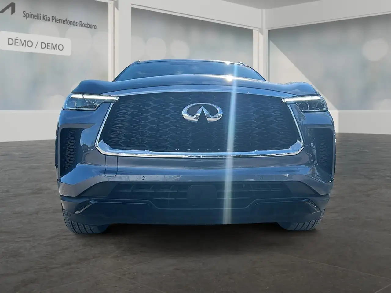 Infiniti QX60 - Image 2