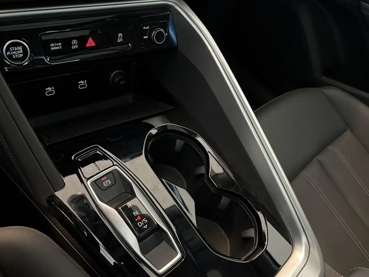 Audi Q5 - Image 28