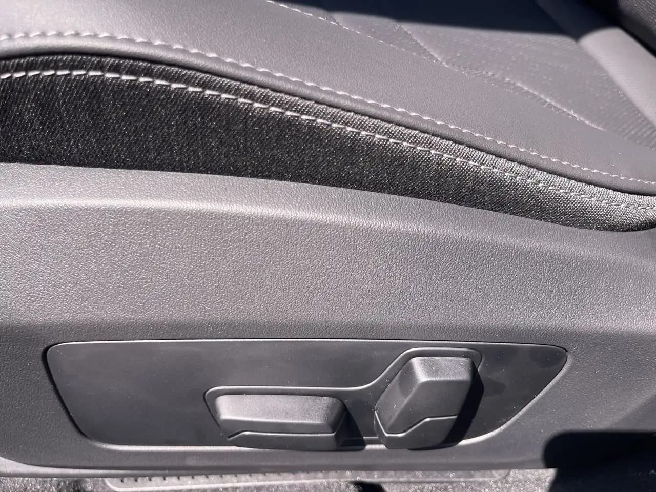 BMW 2 Series - Image 20
