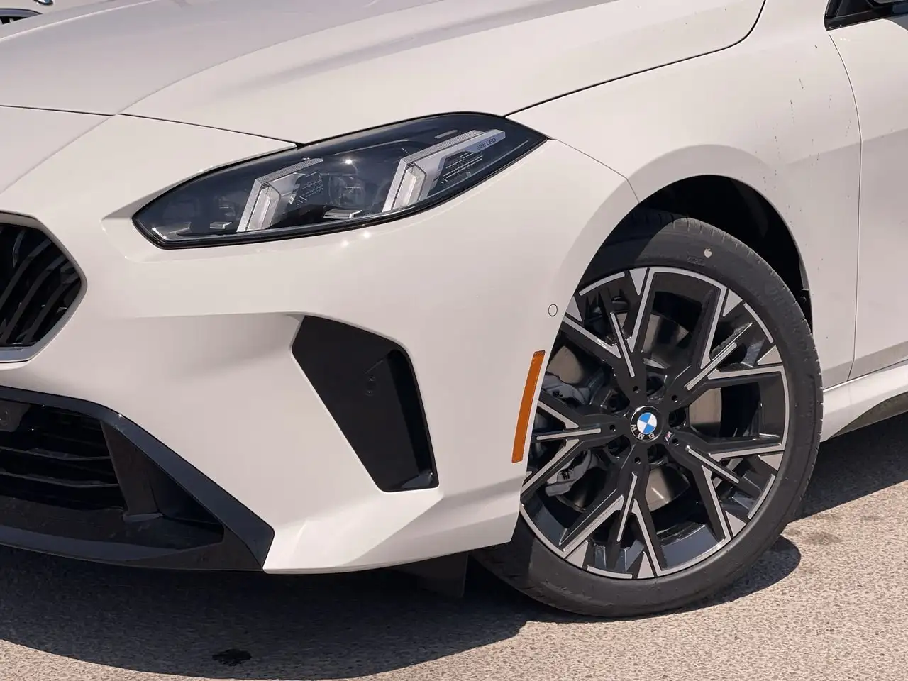 BMW 2 Series - Image 18