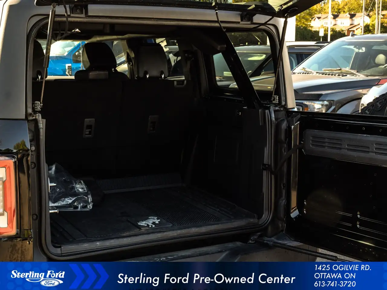 Ford Bronco - Image 31