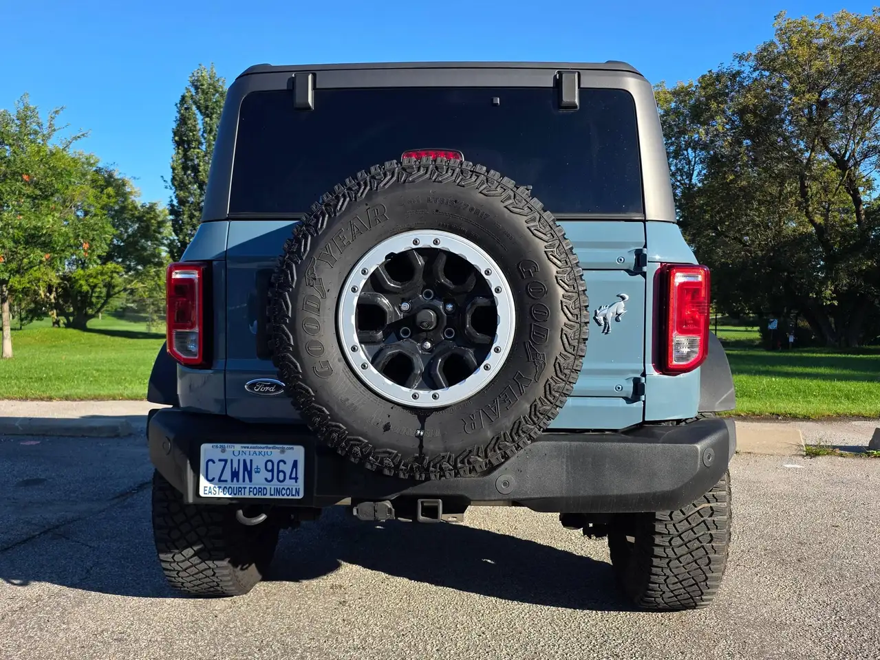 Ford Bronco - Image 3