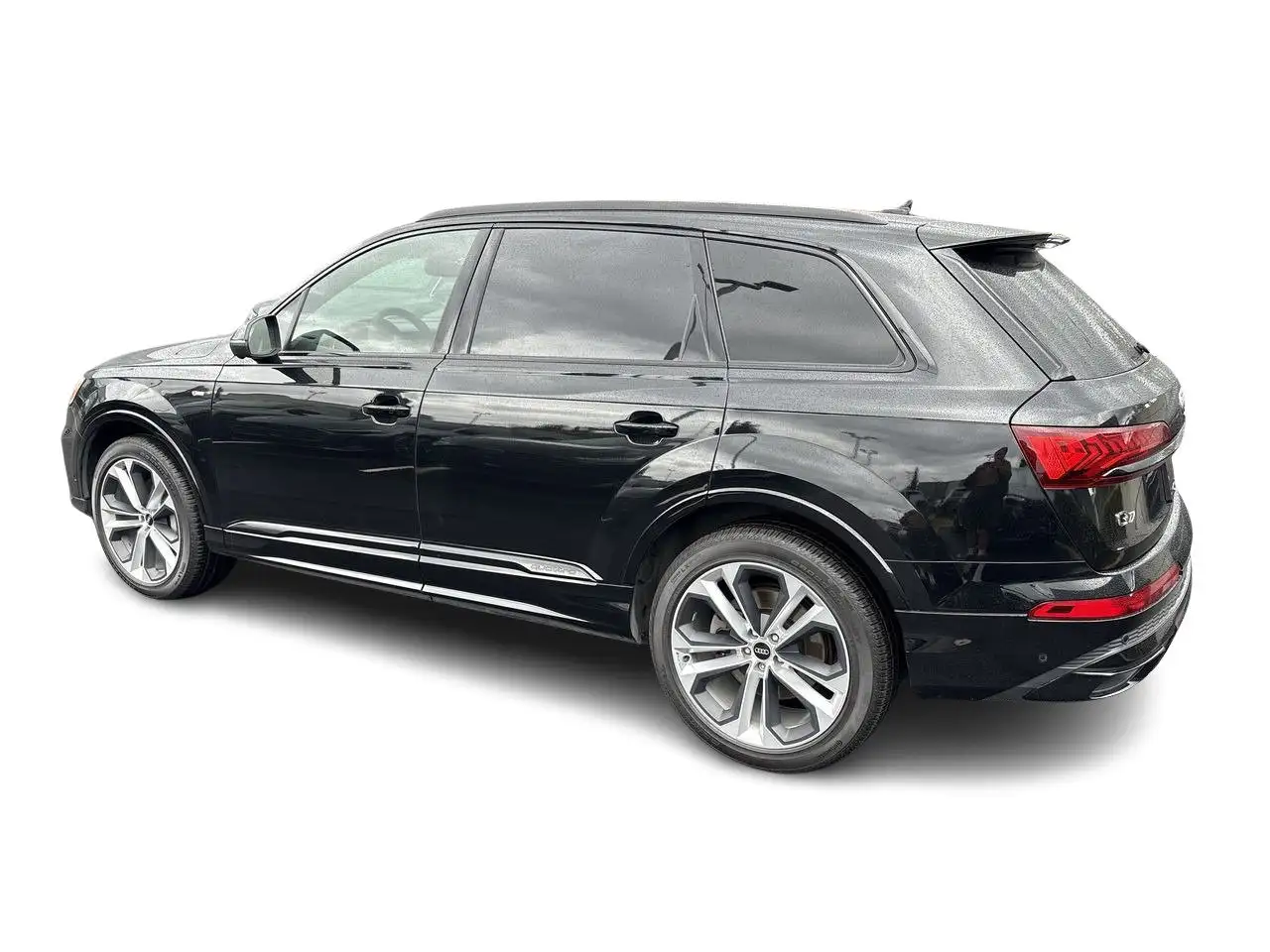 Audi Q7 - Image 9