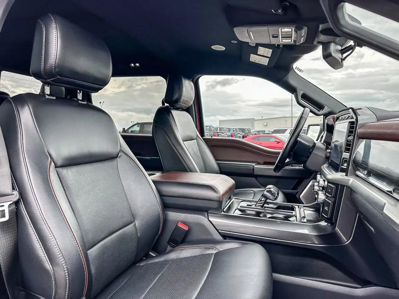 Ford F-150 - Image 27