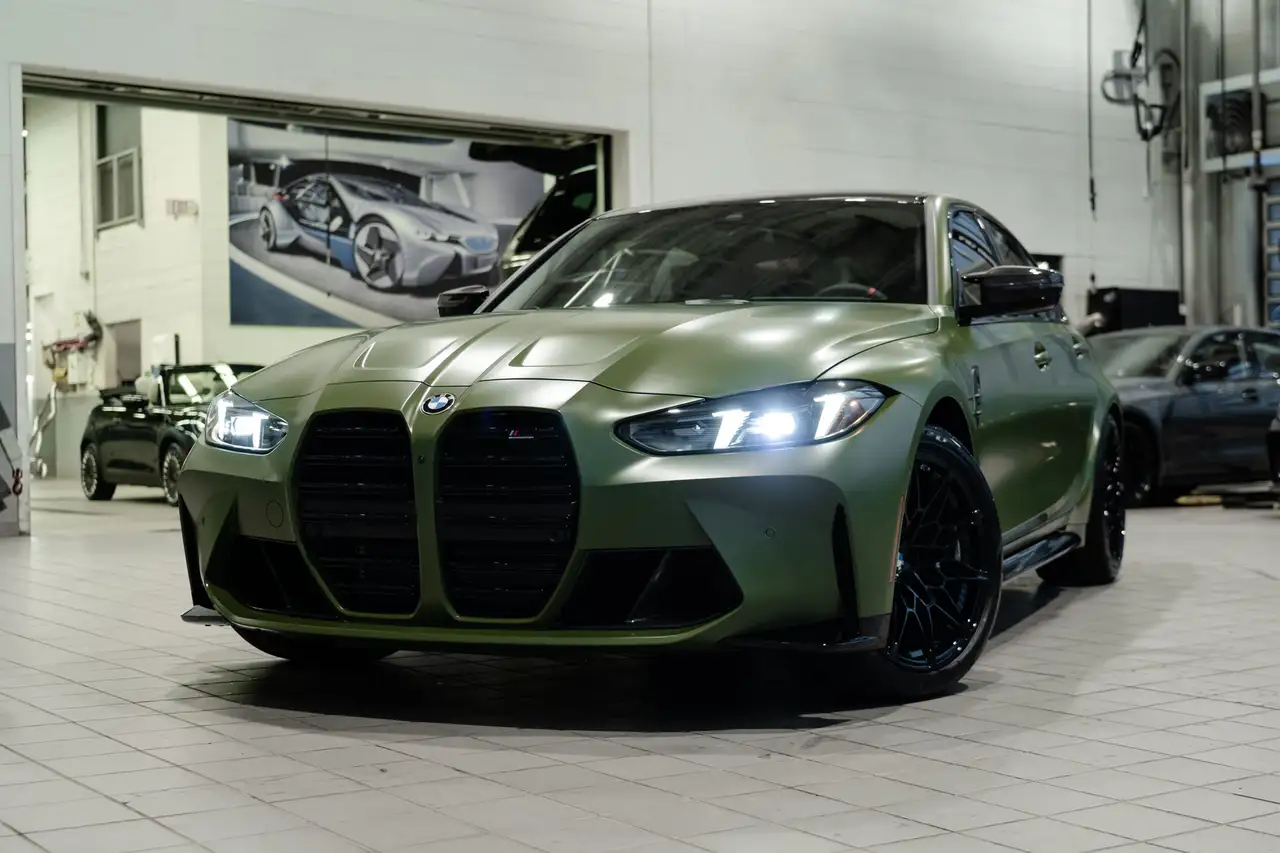 BMW M3 - Image 2