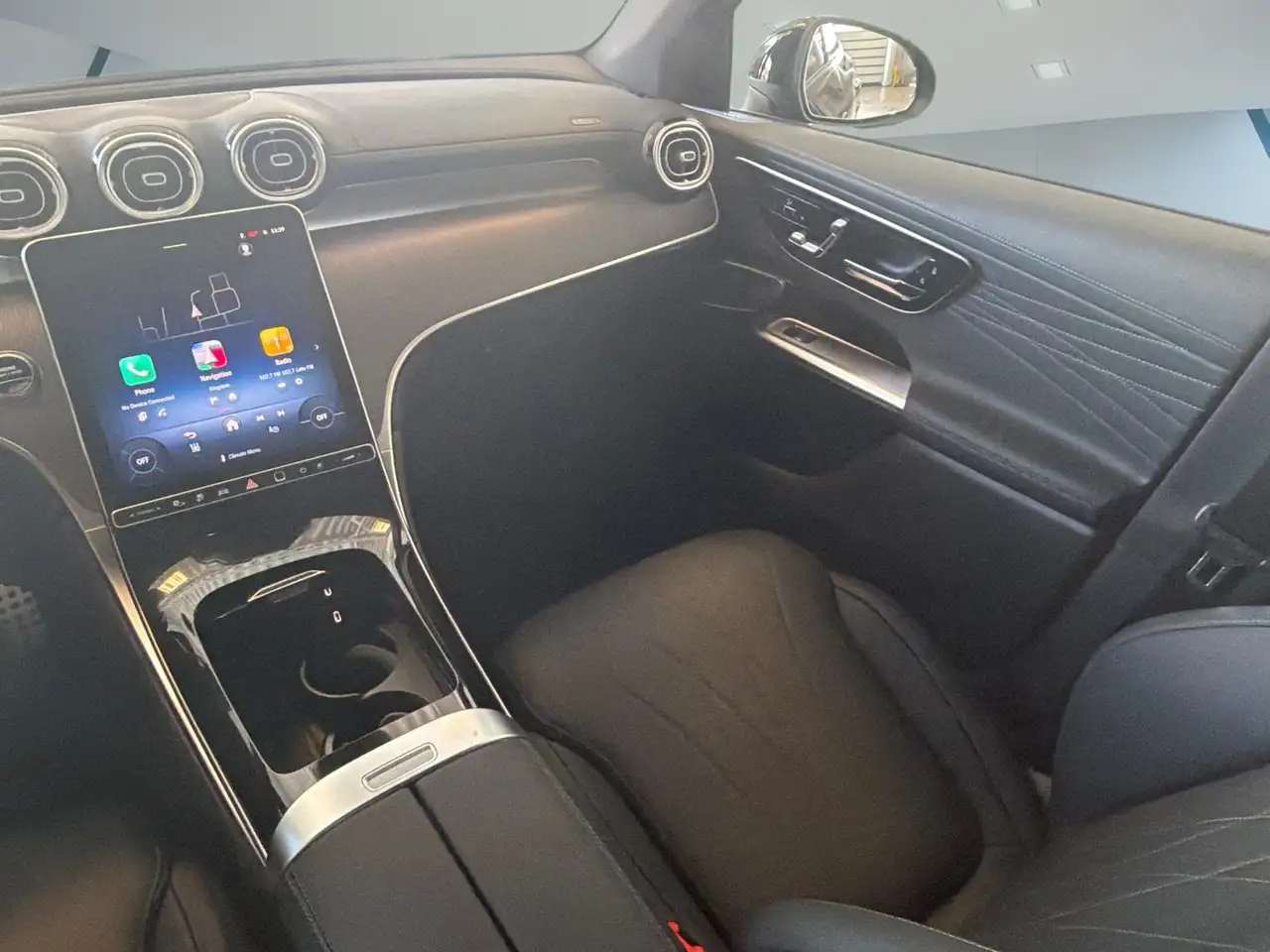 Mercedes-Benz GLC - Image 18