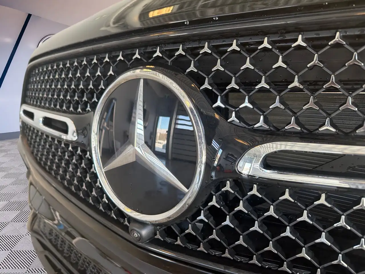Mercedes-Benz GLC - Image 25