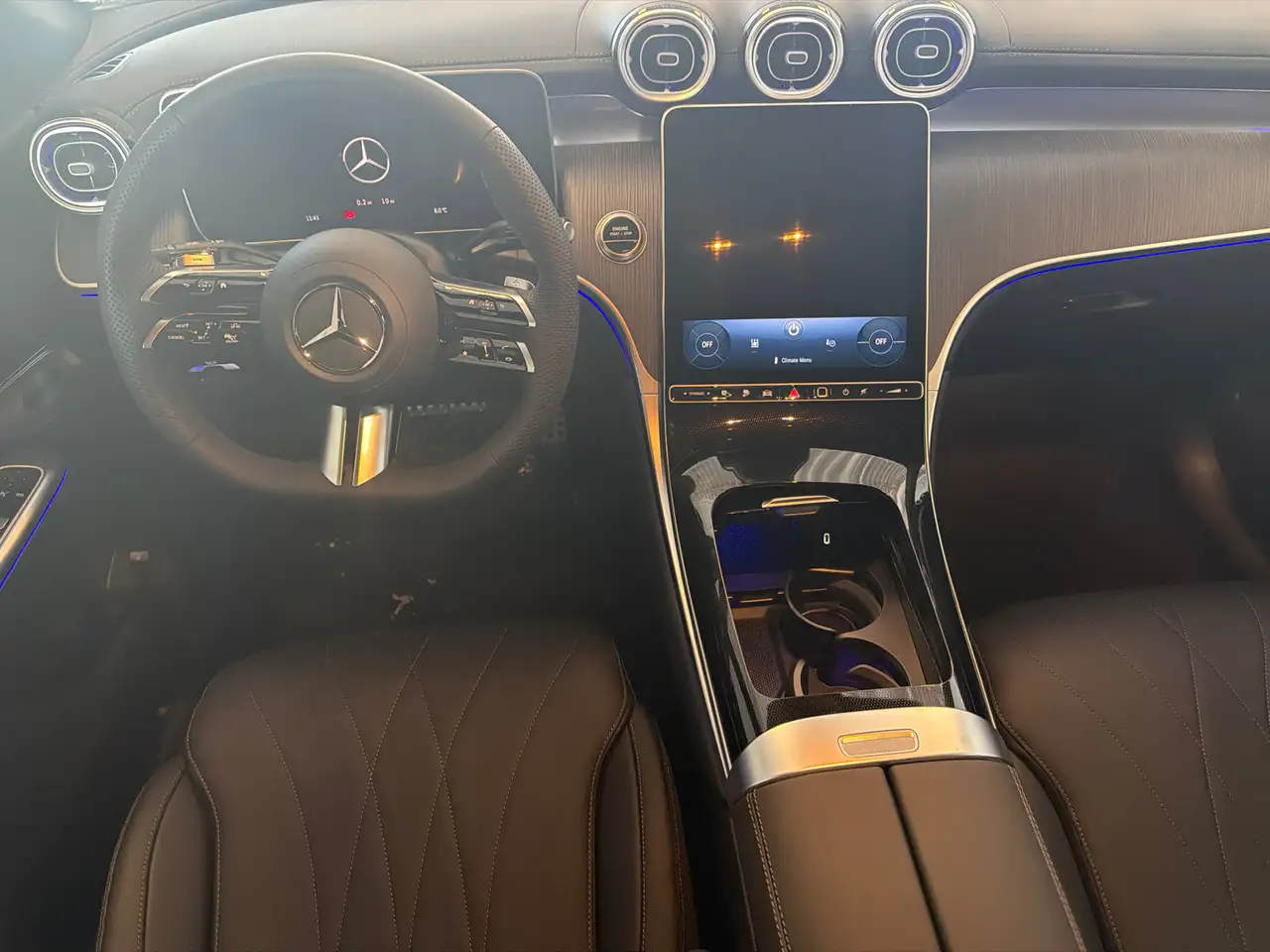Mercedes-Benz GLC - Image 19