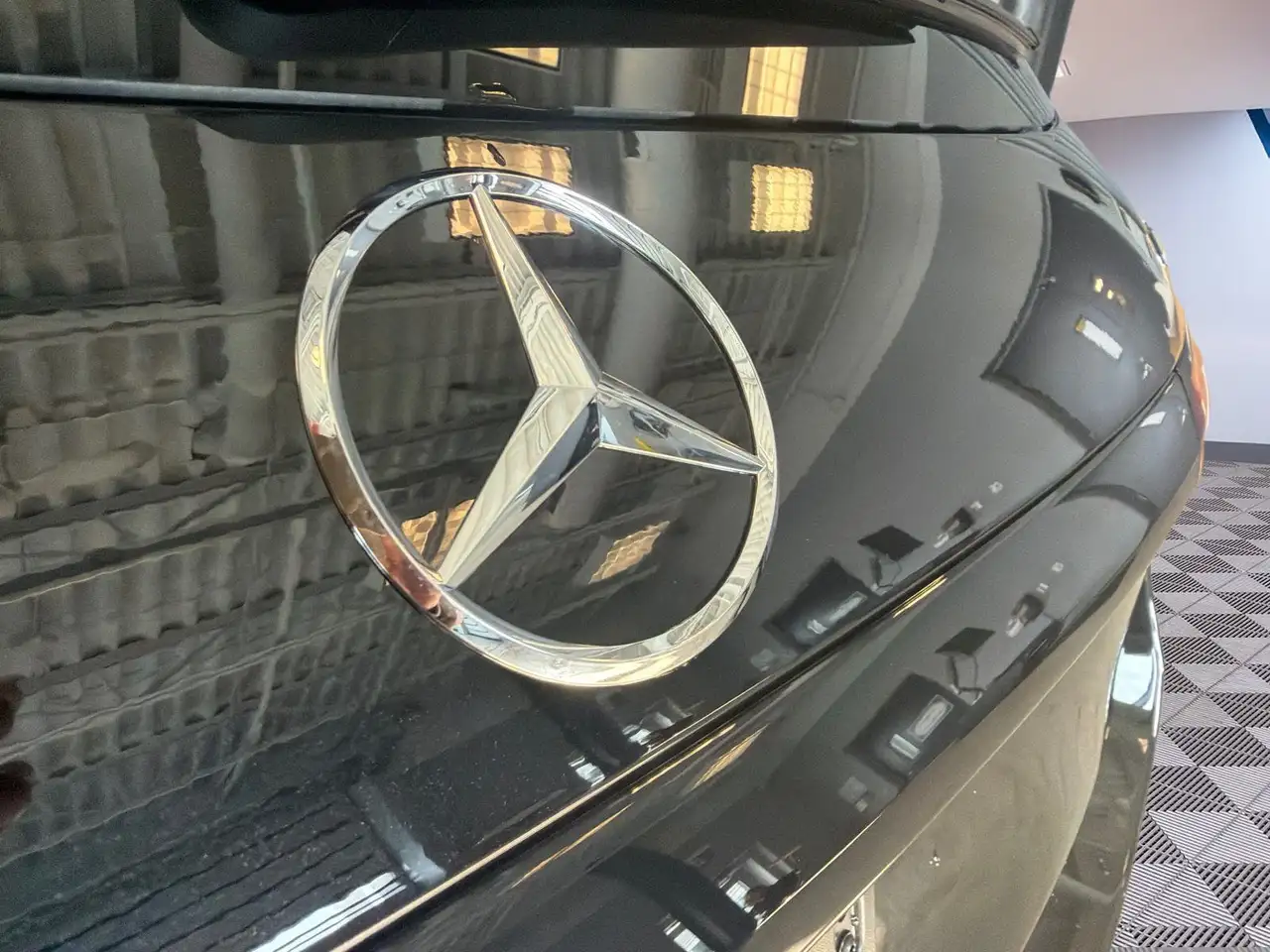 Mercedes-Benz GLC - Image 26