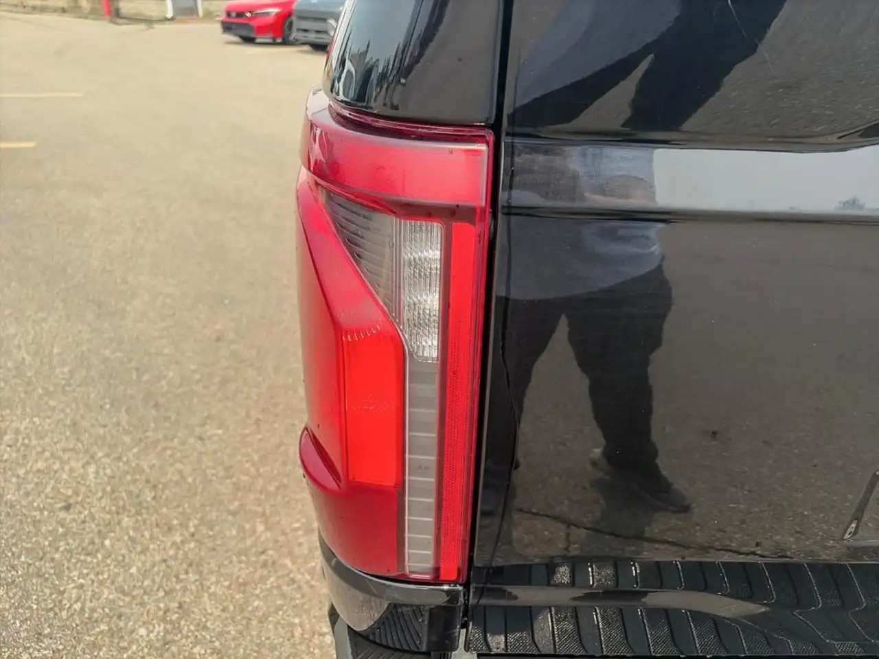 Ford F-150 - Image 10