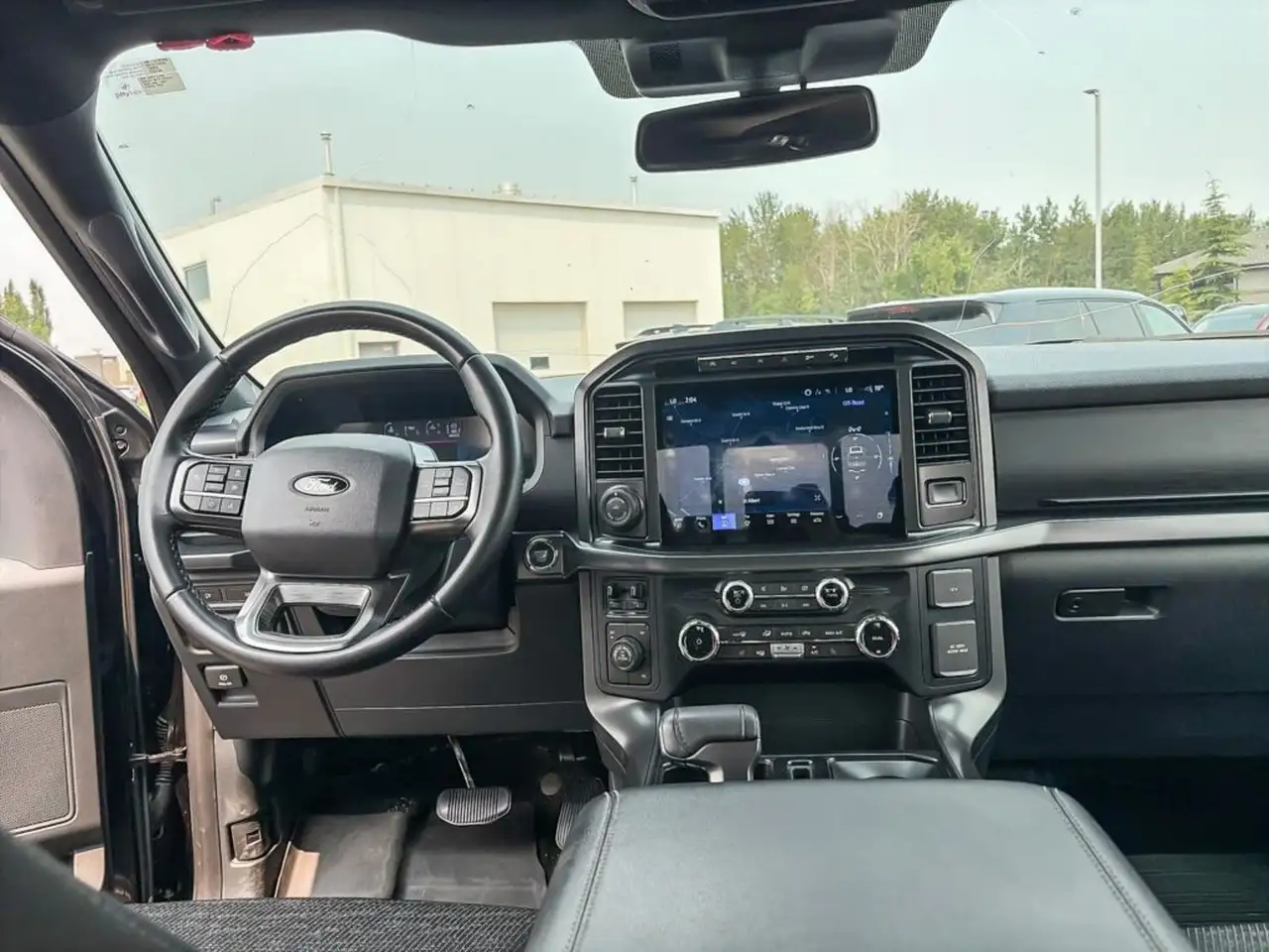 Ford F-150 - Image 24