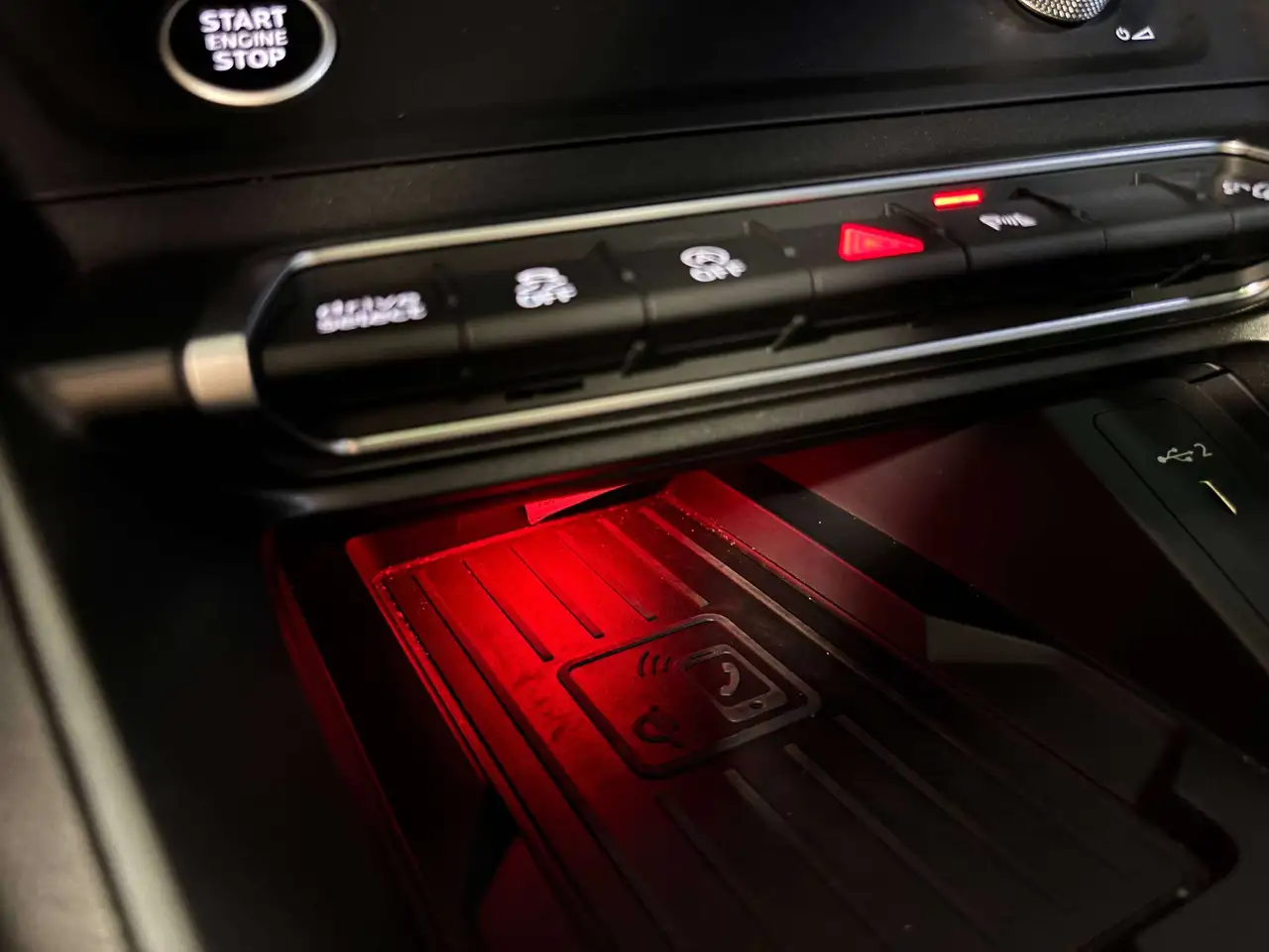 Audi Q3 - Image 35