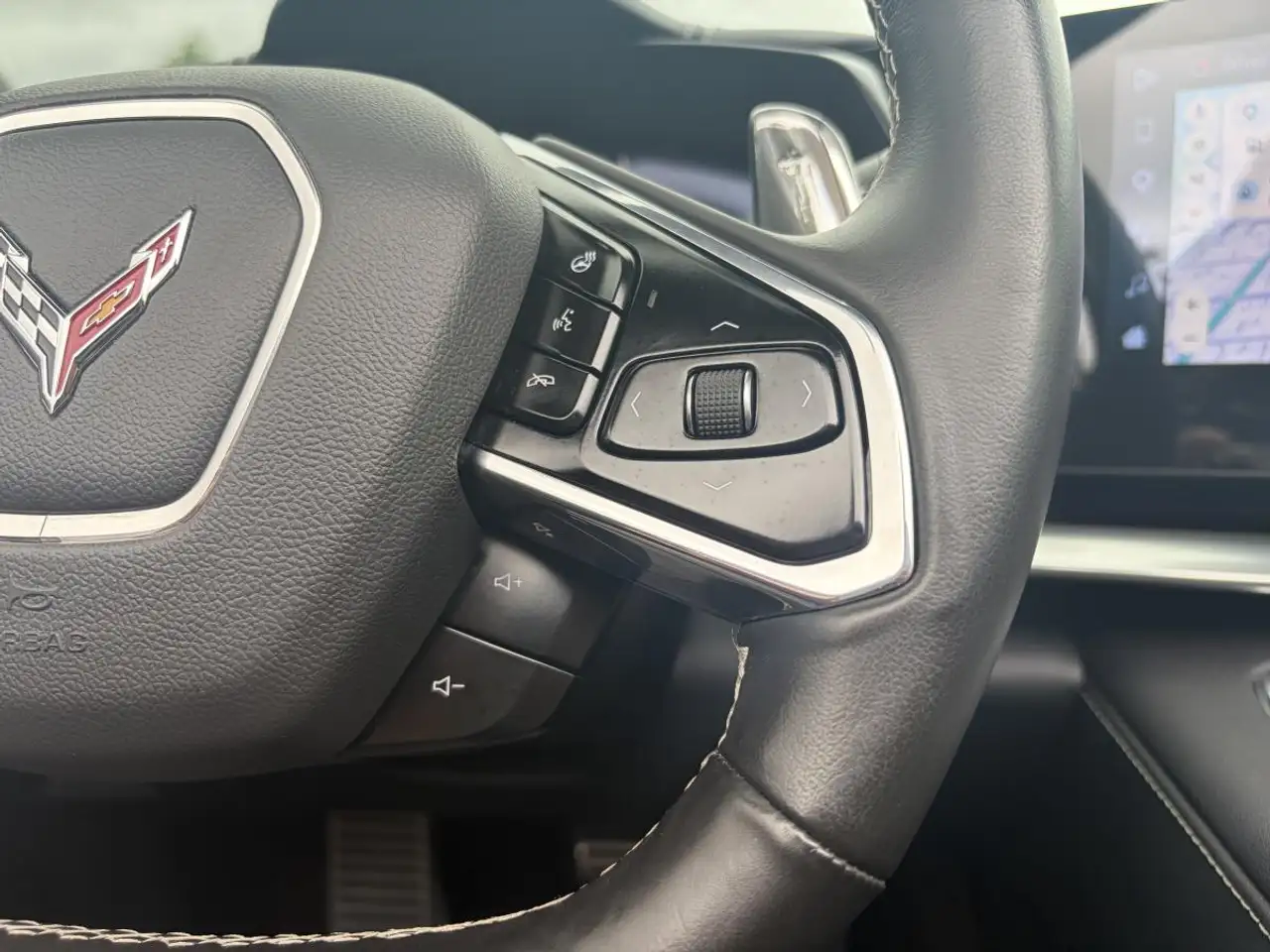 Chevrolet Corvette - Image 15