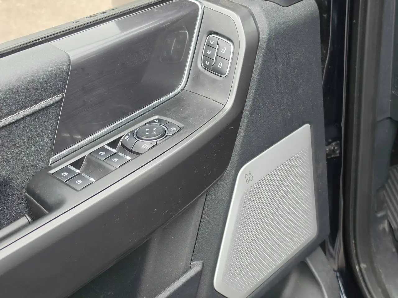 Ford F-150 - Image 8
