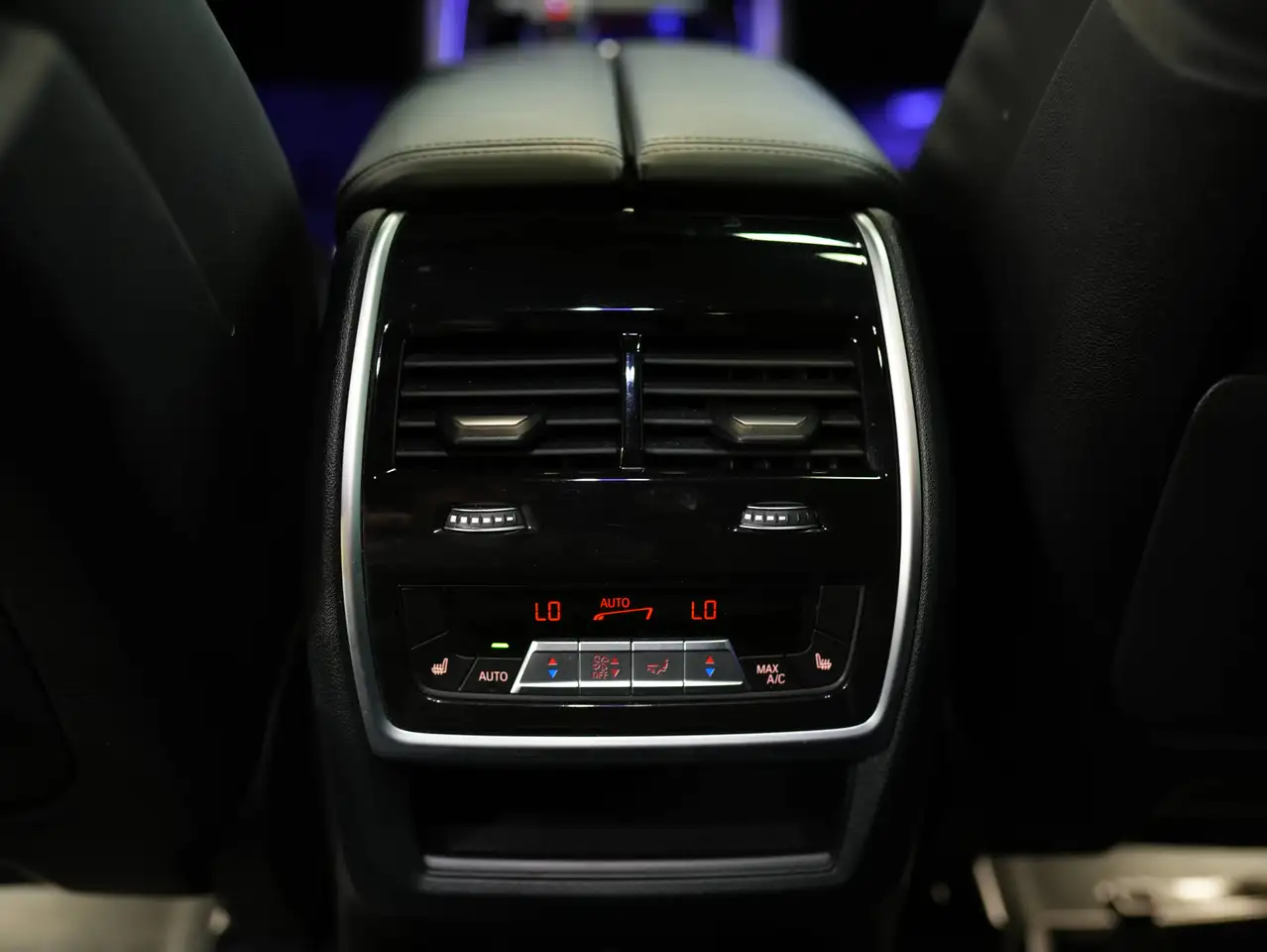 BMW X6 - Image 28