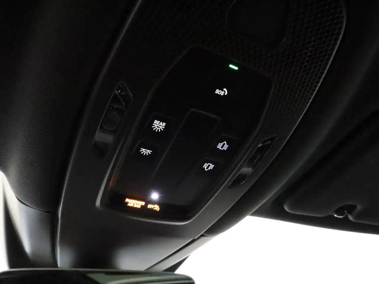 Porsche Cayenne - Image 28