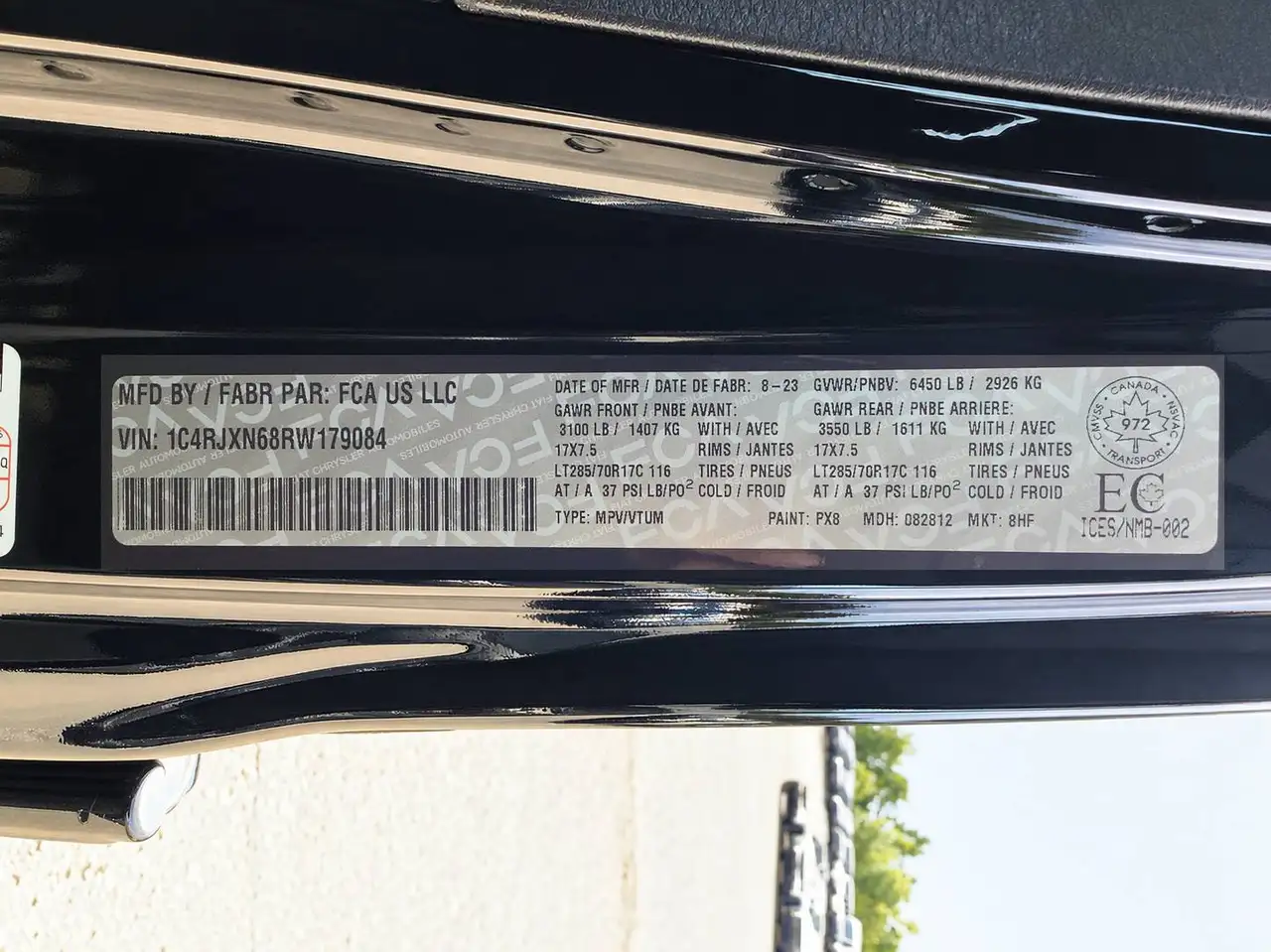 Jeep Wrangler - Image 17