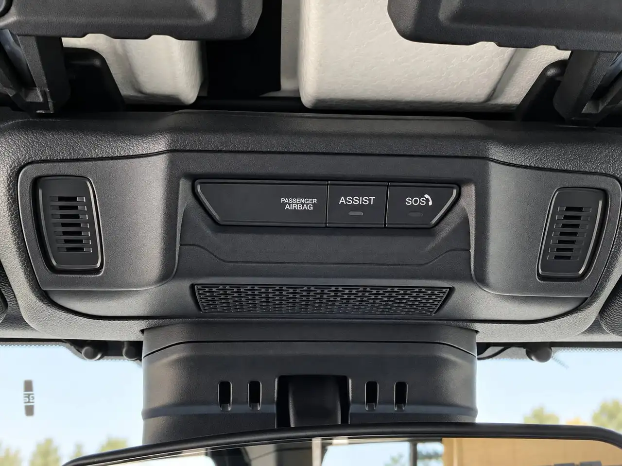 Jeep Wrangler - Image 8