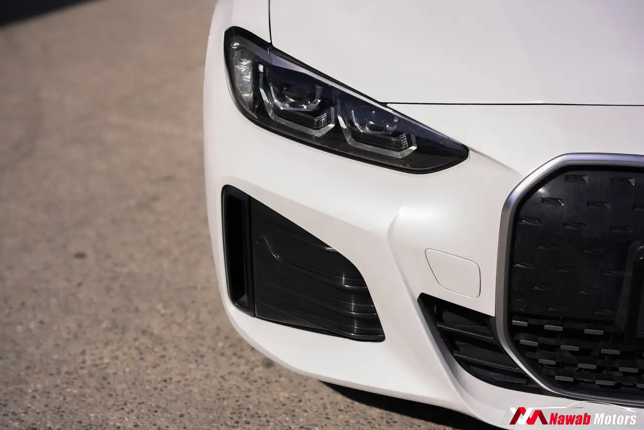 BMW i4 - Image 5