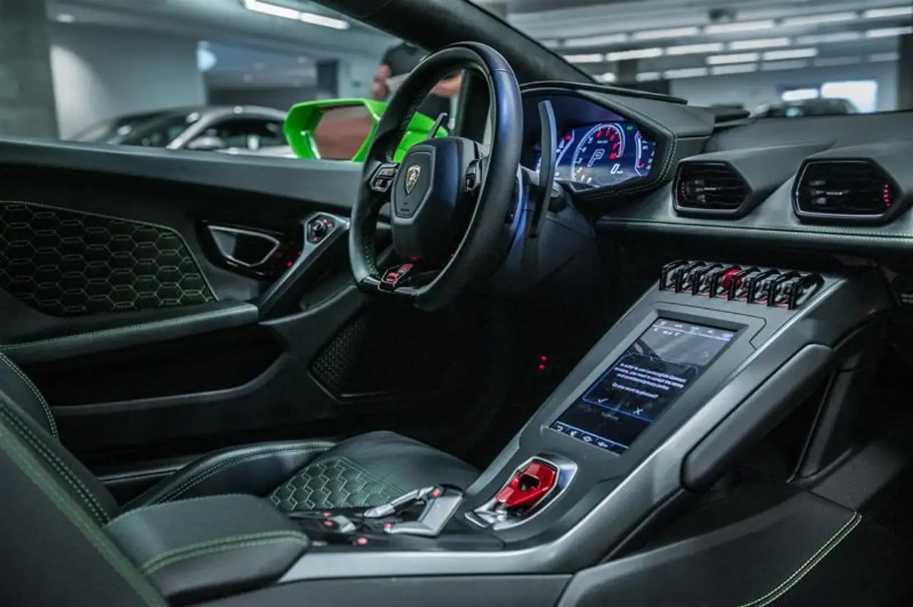 Lamborghini Huracán - Image 27
